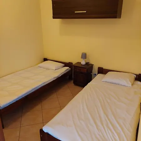 Z Ogrodkiem Апартаменти Колобжег